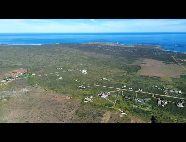 101,999M² VACANT LAND FOR SALE IN TREKOSKRAAL